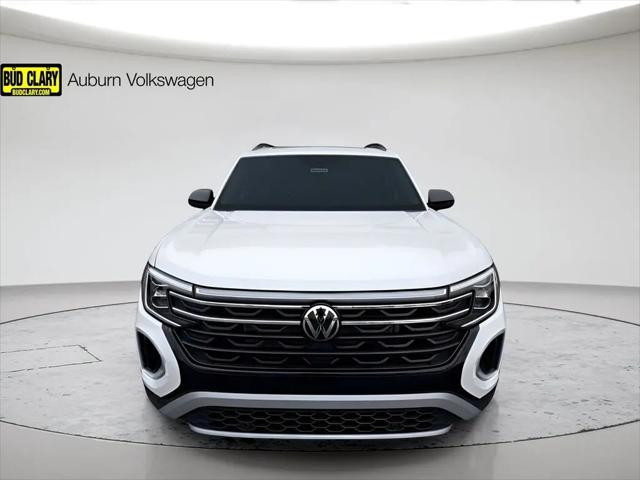 2026 Volkswagen Atlas Peak Edition