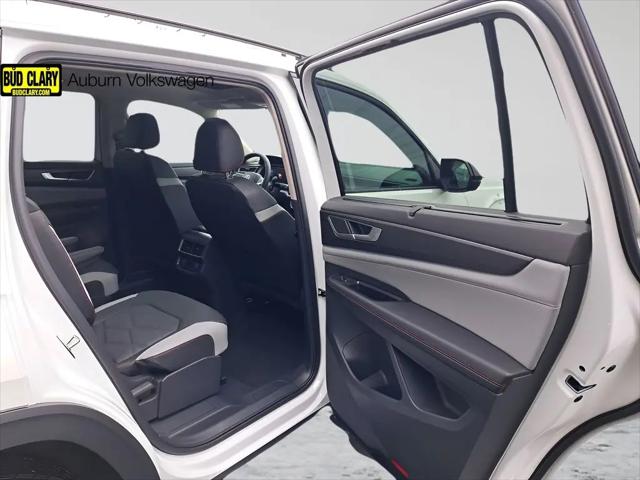 2026 Volkswagen Atlas Peak Edition