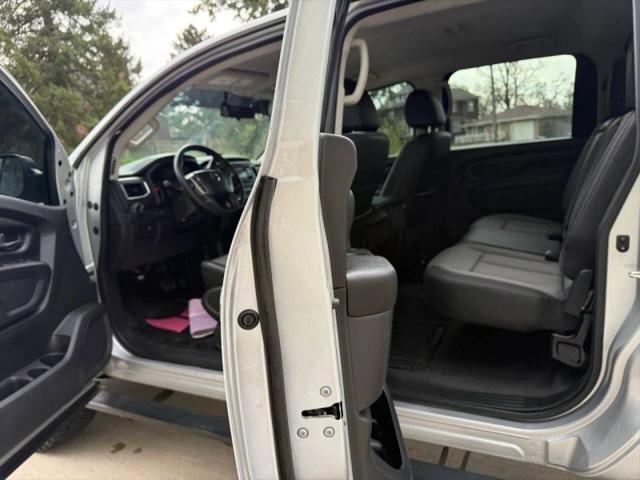 2017 Nissan Titan XD S Gas