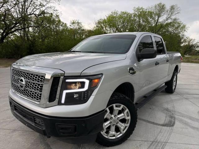 2017 Nissan Titan XD S Gas