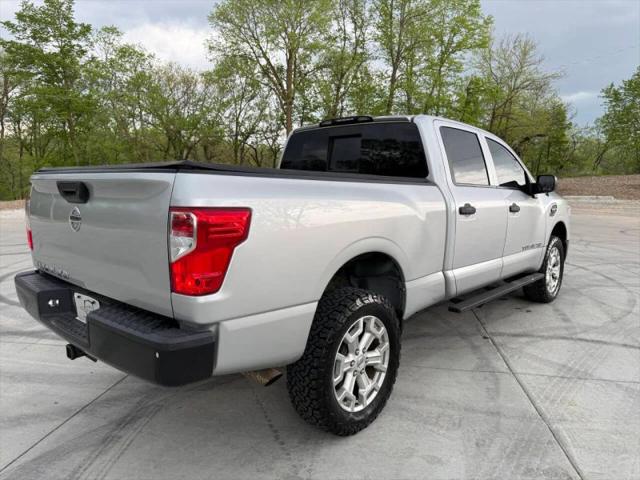 2017 Nissan Titan XD S Gas