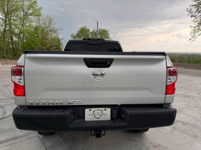 2017 Nissan Titan XD S Gas