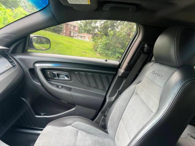 2018 Ford Taurus SHO