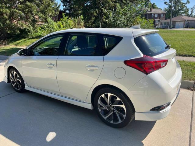 2016 Scion iM Base