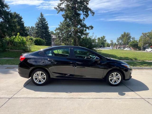 2019 Chevrolet Cruze LS