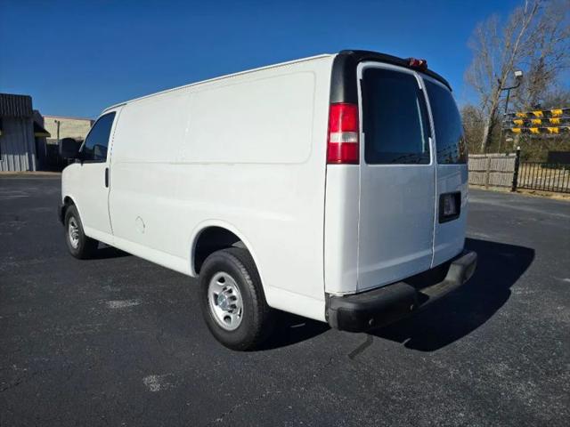2017 Chevrolet Express Work Van
