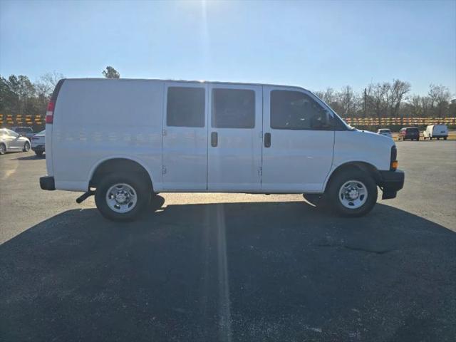 2017 Chevrolet Express Work Van
