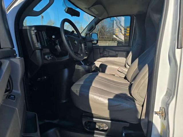 2017 Chevrolet Express Work Van