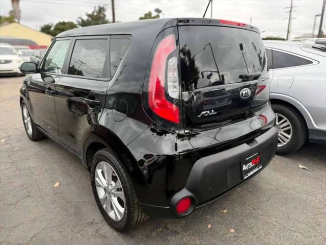 2015 Kia Soul +