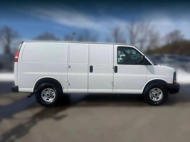2016 GMC Savana 2500 Work Van
