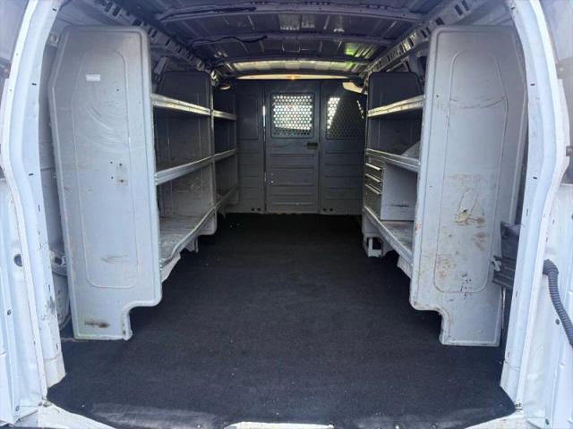2016 GMC Savana 2500 Work Van
