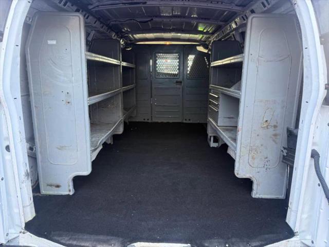 2016 GMC Savana 2500 Work Van