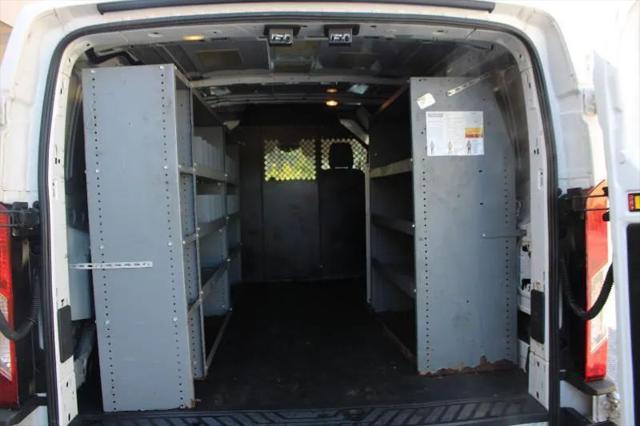 2016 Ford Transit w/60/40 Side Door w/RWB