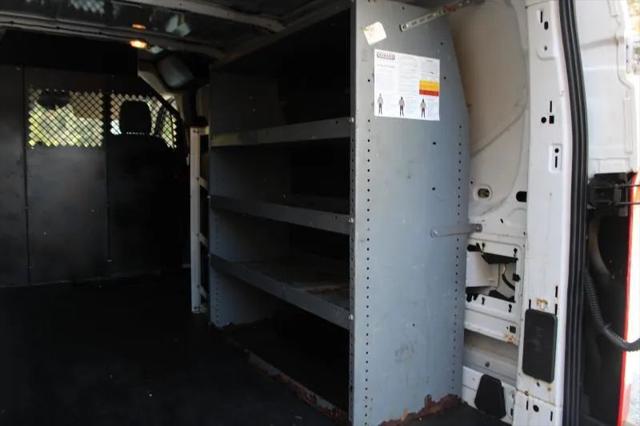 2016 Ford Transit w/60/40 Side Door w/RWB
