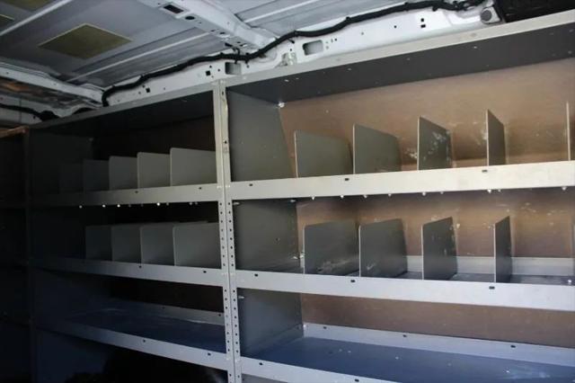 2016 Ford Transit w/60/40 Side Door w/RWB
