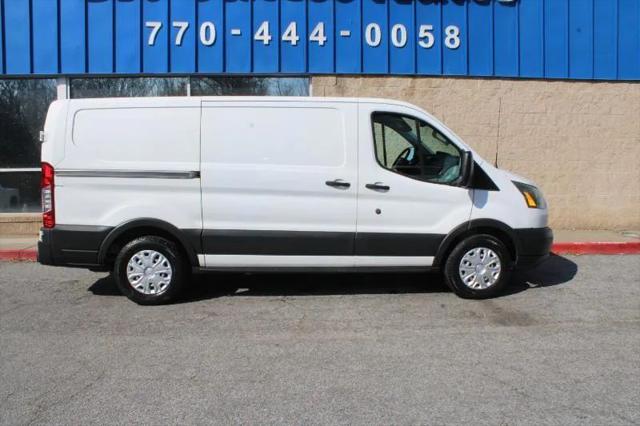2016 Ford Transit w/60/40 Side Door w/RWB