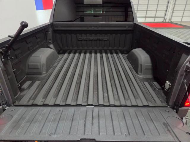2022 GMC Sierra 1500 Limited 4WD Crew Cab Short Box Denali