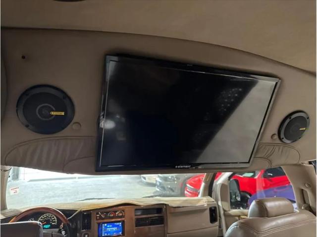 2004 Chevrolet Express Base