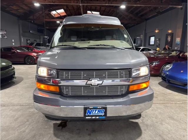 2004 Chevrolet Express Base