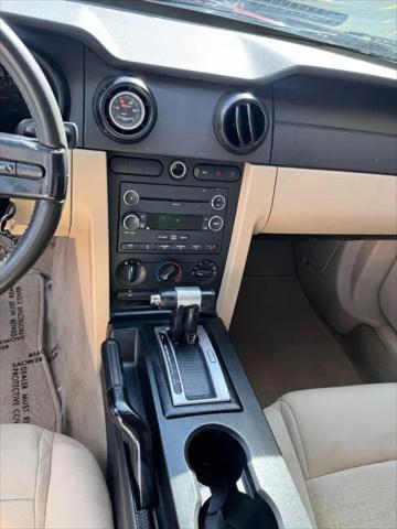 2009 Ford Mustang V6 Premium