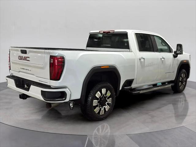2026 GMC Sierra 2500HD Crew Cab, Standard Bed, Denali, 4WD