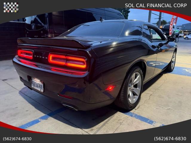 2020 Dodge Challenger SXT