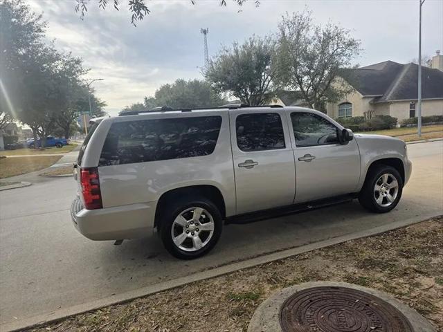 2007 Chevrolet Suburban LTZ