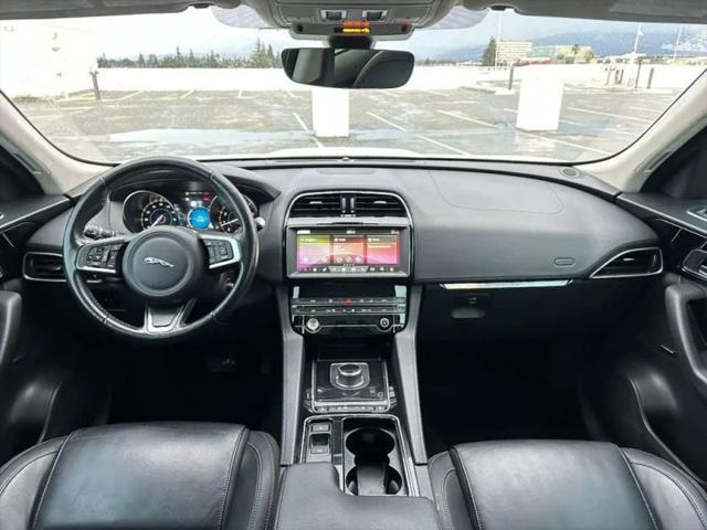 2020 Jaguar F-PACE 30t Prestige