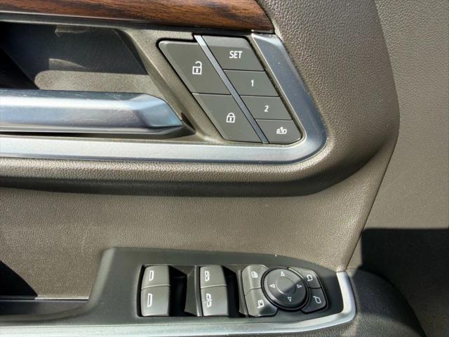 2022 GMC Sierra 1500 4WD Crew Cab Short Box SLT