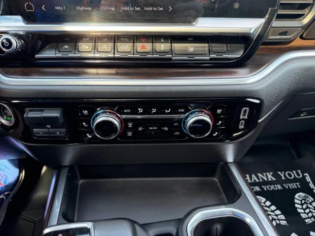 2022 GMC Sierra 1500 4WD Crew Cab Short Box SLT