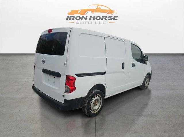 2017 Nissan NV200 S