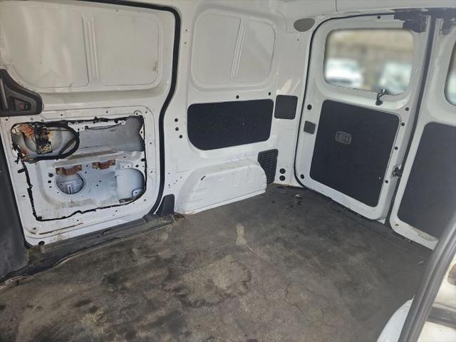 2017 Nissan NV200 S