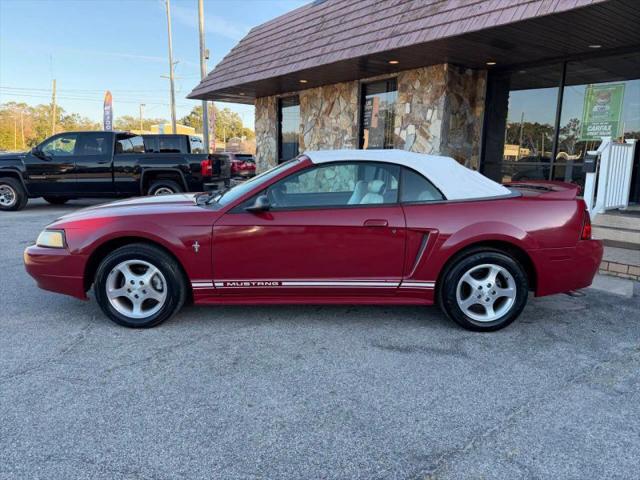 2000 Ford Mustang Base