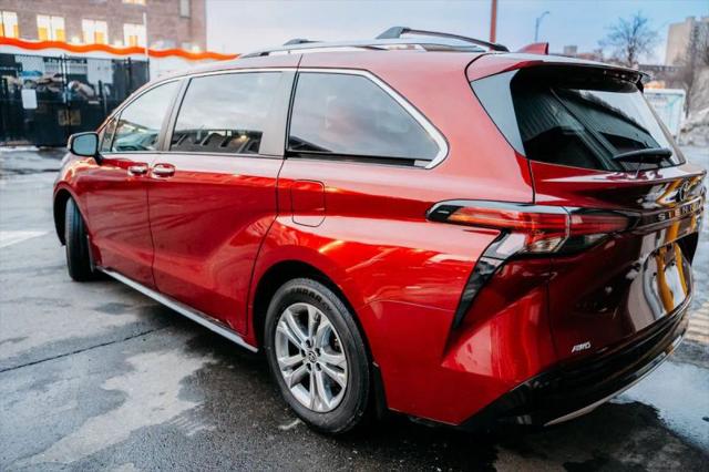 2022 Toyota Sienna Platinum