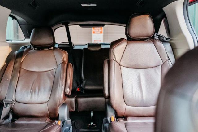 2022 Toyota Sienna Platinum