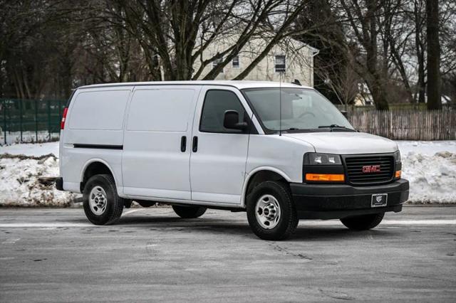 2022 GMC Savana Cargo RWD 2500 Regular Wheelbase Work Van