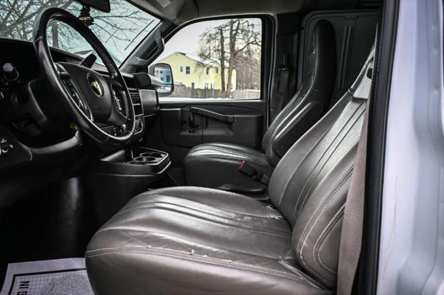 2021 Chevrolet Express Cargo Van RWD 2500 Extended Wheelbase WT