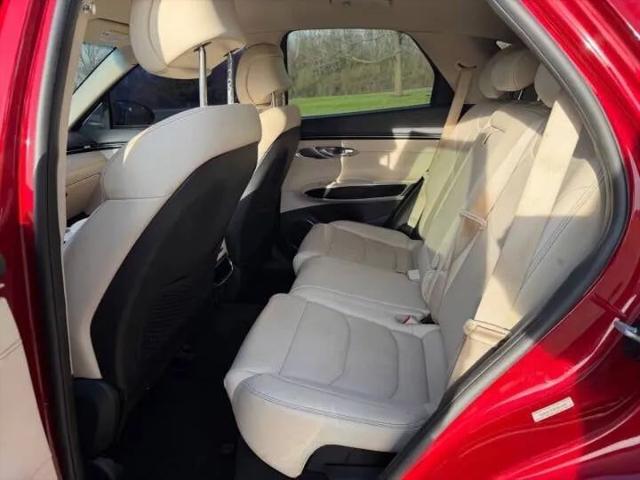 2022 Genesis GV70 2.5T AWD