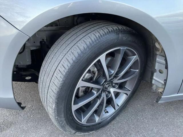 2020 Acura TLX Standard