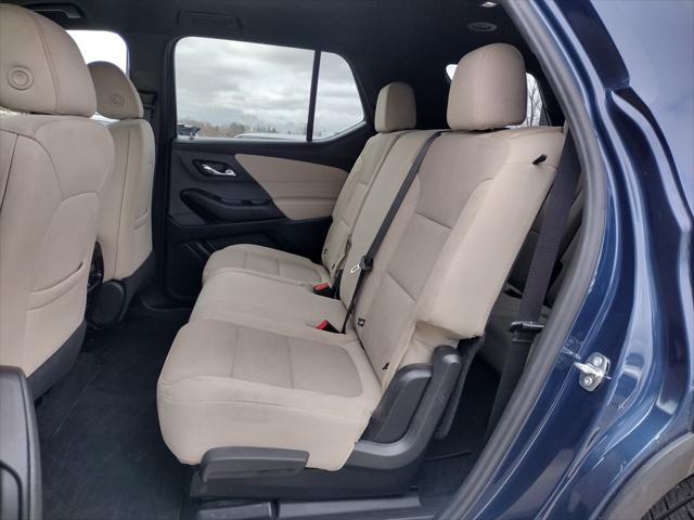 2023 Chevrolet Traverse AWD LS