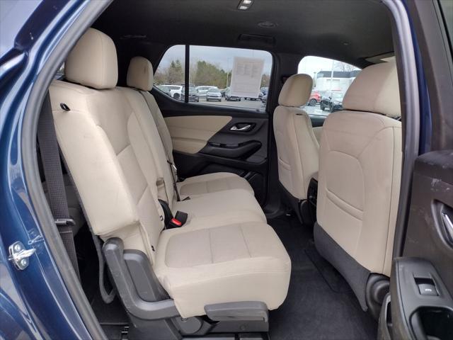 2023 Chevrolet Traverse AWD LS