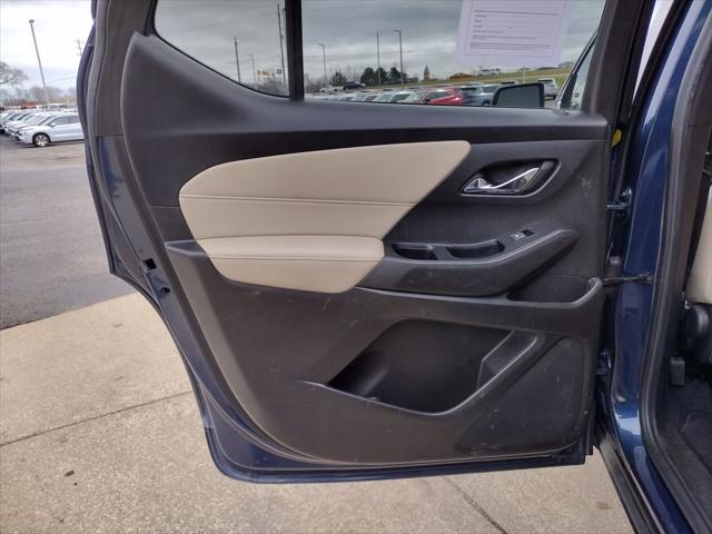 2023 Chevrolet Traverse AWD LS