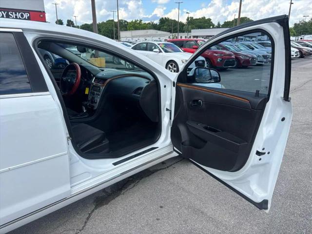 2012 Chevrolet Malibu 2LT