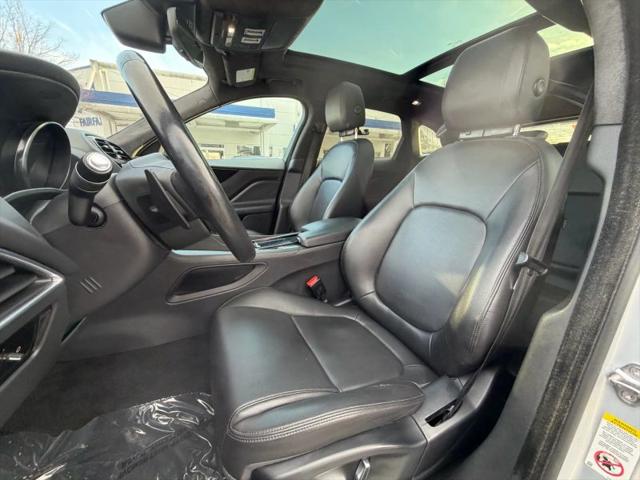 2019 Jaguar F-PACE 25t Premium