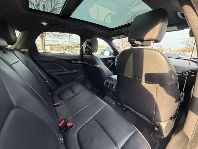 2019 Jaguar F-PACE 25t Premium