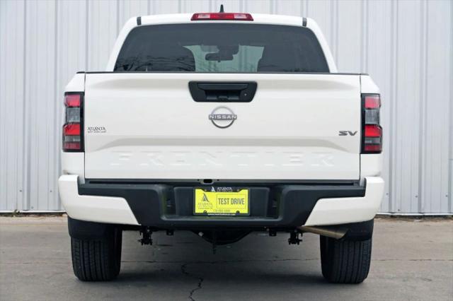 2022 Nissan Frontier Crew Cab SV 4x2