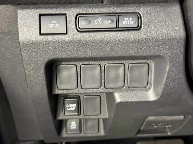 2022 Nissan Frontier Crew Cab SV 4x2
