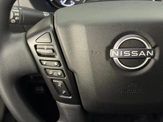 2022 Nissan Frontier Crew Cab SV 4x2