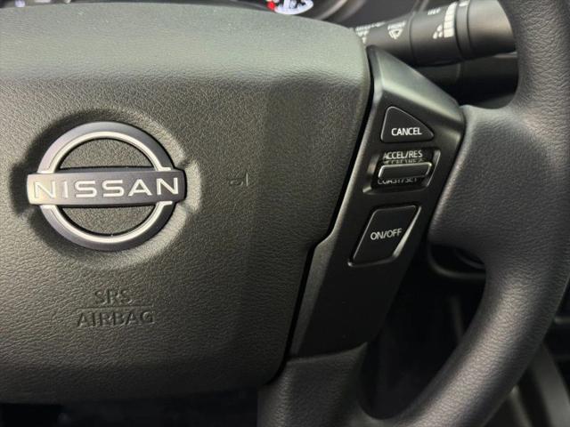 2022 Nissan Frontier Crew Cab SV 4x2