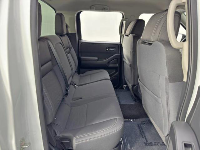 2022 Nissan Frontier Crew Cab SV 4x2